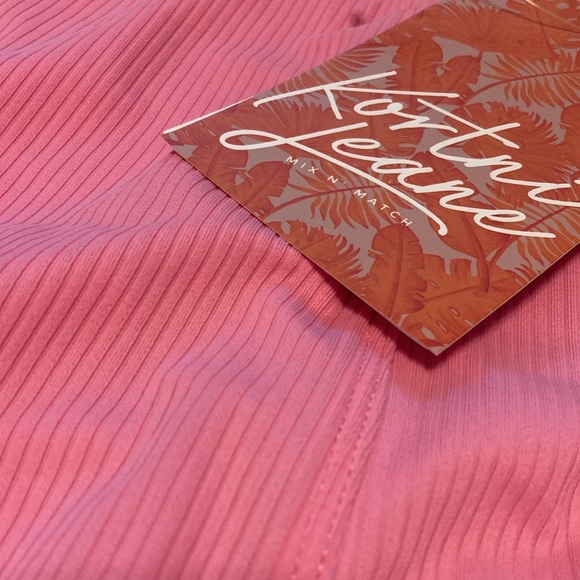 Kortni Jeane NWT Extended High Waisted Swim Bottoms in Ribbed Sweet Pink Medium - Picture 3 of 3